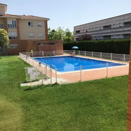 Vut El Parque -Con Piscina En Verano - Aparcamiento En Calle Y Parking Gratis En El Centro Ciudad Real Exterior photo