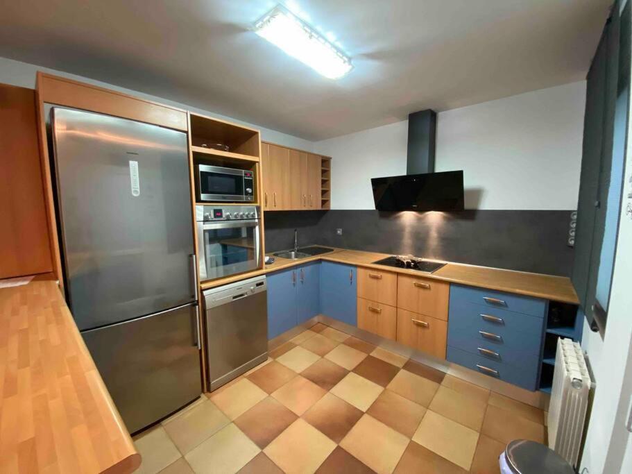 Vut El Parque -con Piscina En Verano - Aparcamiento En Calle Y Parking Gratis En El Centro Apartment Ciudad Real